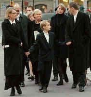 MORFAR.jpg (30468 bytes)