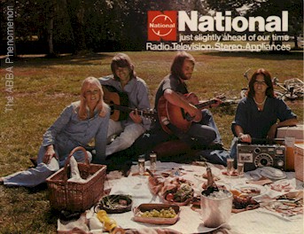 ABBA picnic in the grounds of the Summer Palace